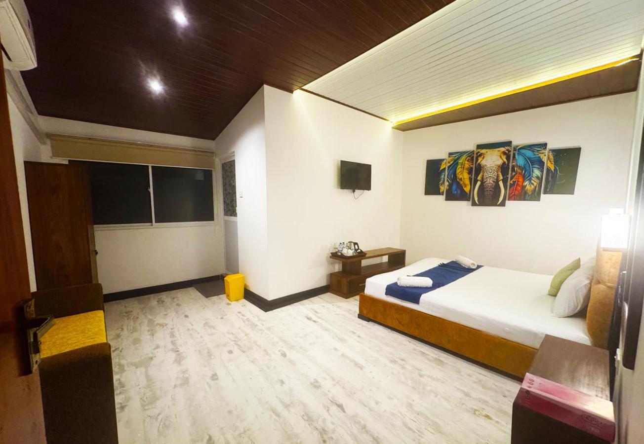 Nico Lagoon Hotel Negombo Bagian luar foto